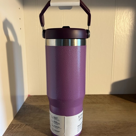 Stanley Purple Flip Straw 30oz Tumbler - Picture 3 of 7